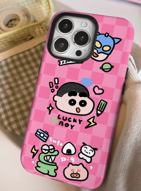 日系iPhone14二合一菲林适用15plus格纹蜡笔小新苹果12/13趣味卡通16promax网红iphonex防摔保护xr创意手机壳