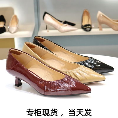 康莉女鞋褶皱牛皮单鞋尖头高跟鞋