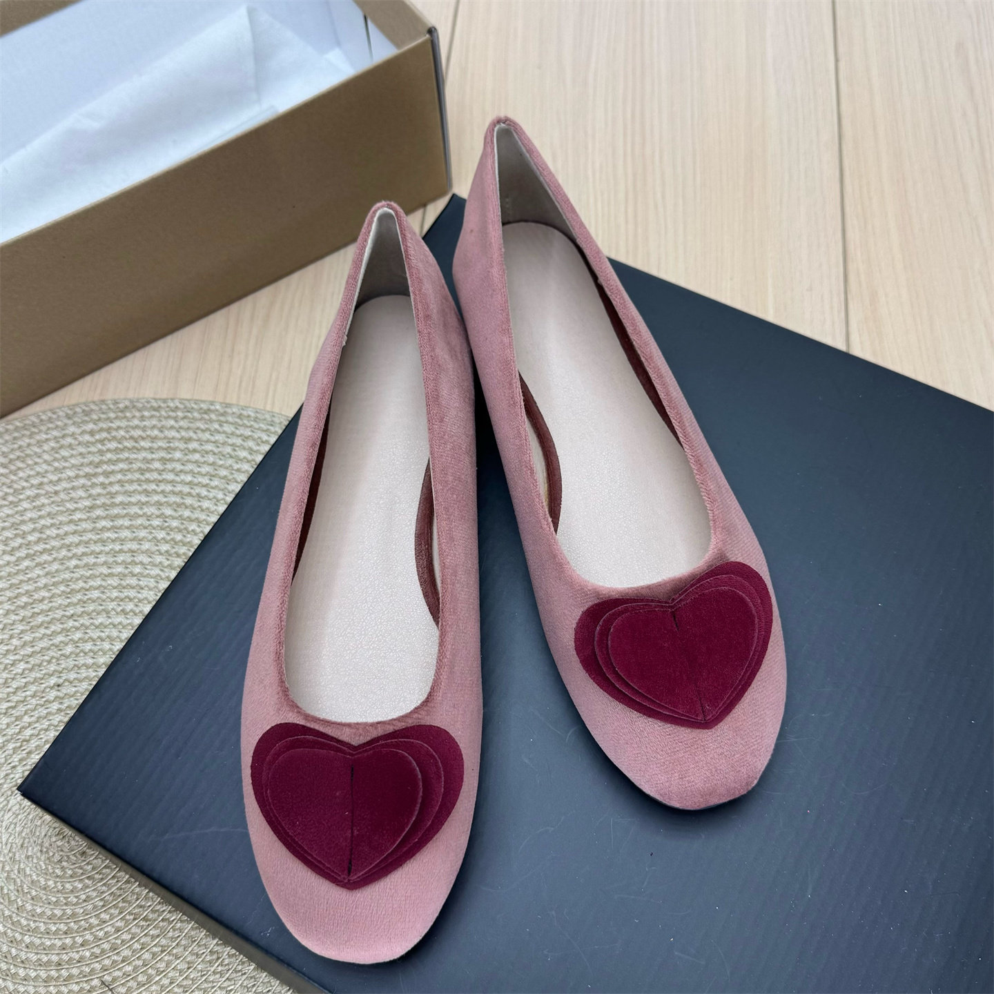 2026春新款甜美爱心圆头芭蕾舞鞋女平底浅口玛丽珍鞋软底百搭单鞋,女鞋,时尚芭蕾鞋,淘宝优惠券,粉丝福利购,淘宝优惠卷