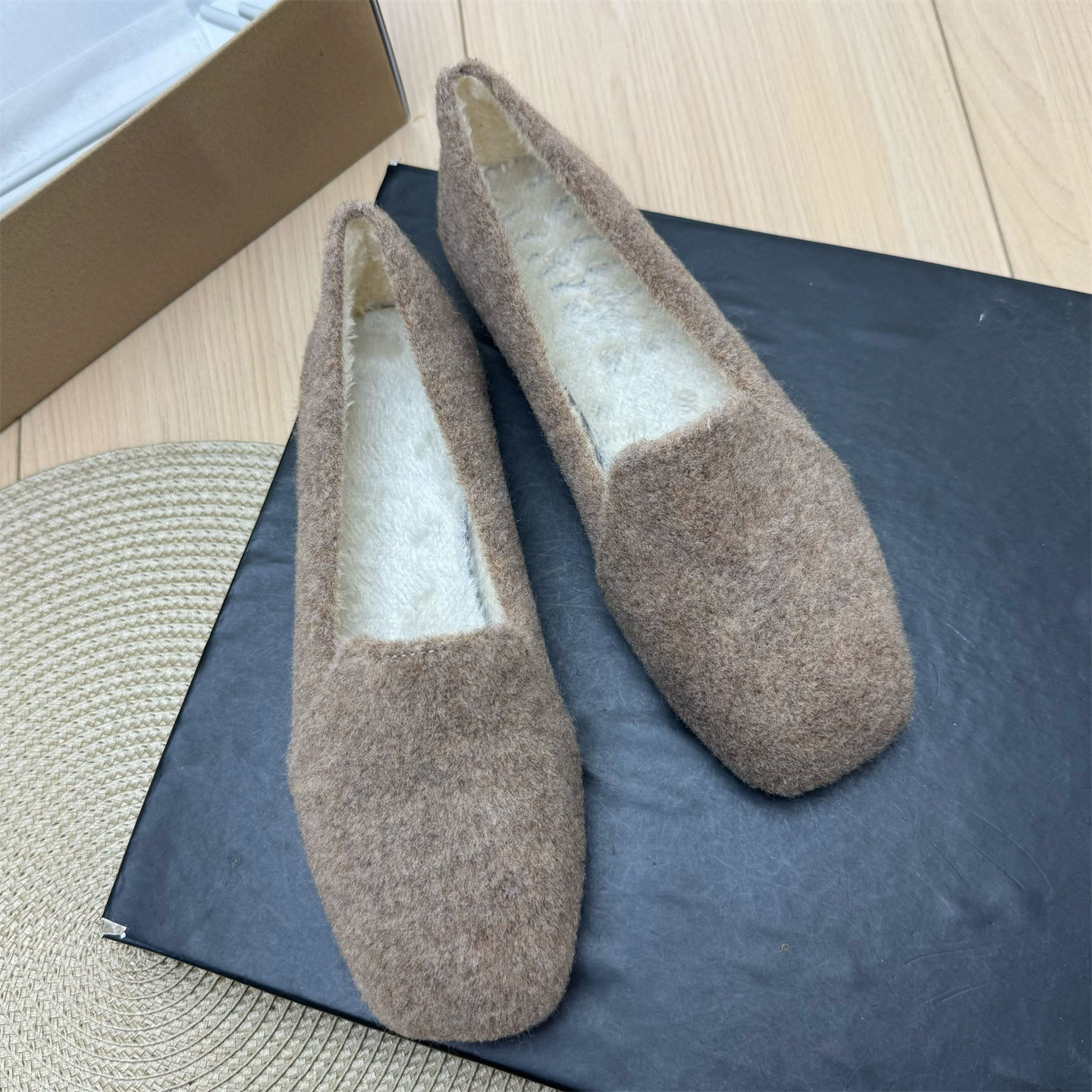 2026春季新款毛呢方头平底单鞋加绒保暖休闲百搭舒适外穿毛毛棉鞋,女鞋,棉鞋,淘宝优惠券,粉丝福利购,淘宝优惠卷