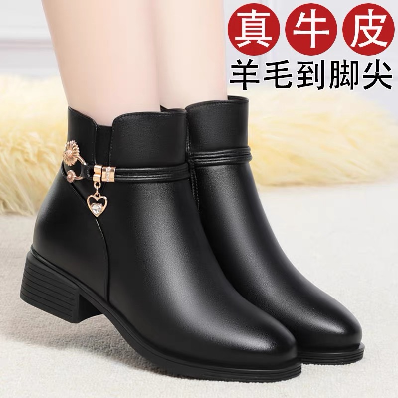 全牛皮真皮短靴女低跟妈妈棉鞋
