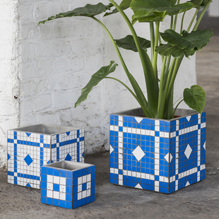 MY家 - 比利时SERAX 北欧设计 马赛克格纹涂漆 桌面水泥盆花器