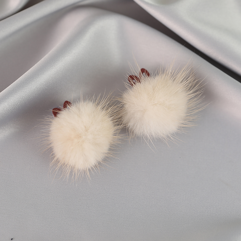 毛毛球耳环蚊香盘耳夹无耳洞