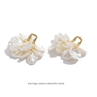 夸张法式贝壳花瓣流苏耳针高级感夏日新款超仙出片蚊香盘耳夹无洞