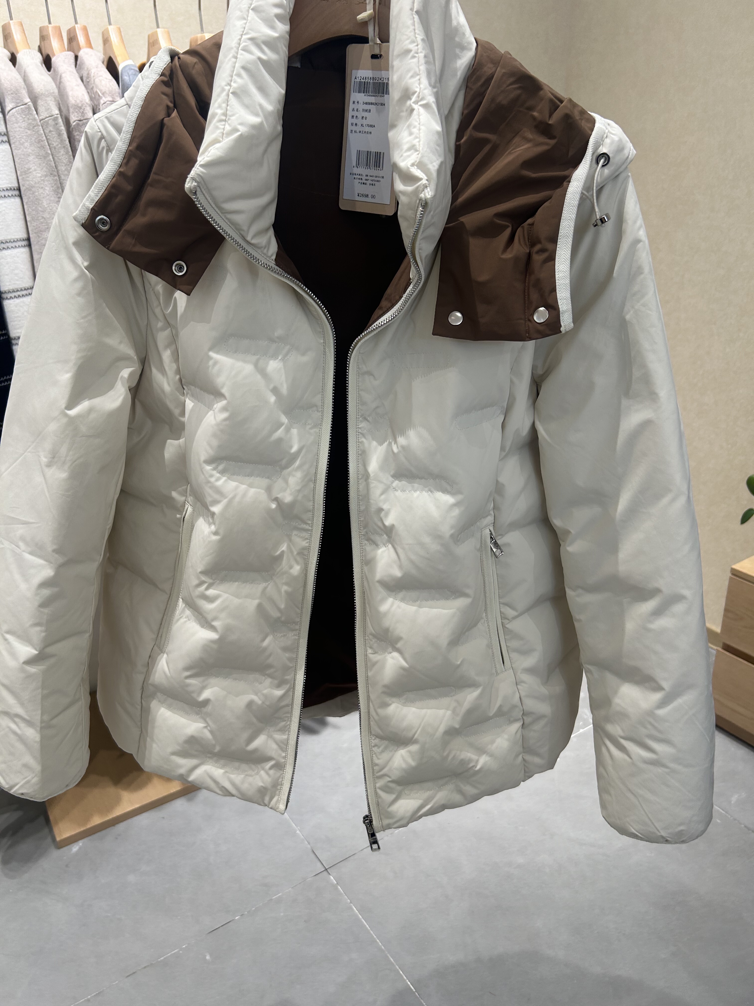 海尔曼斯新款羽绒服24858B92连帽休闲