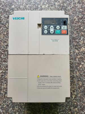 伟创AcC70系列变频器7.5/11KW AC70-T3-7全新原装拍前请询价