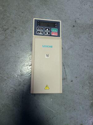 伟创变频器0.75/1.5KW AC300-T3-R75G/全新原装拍前请询价