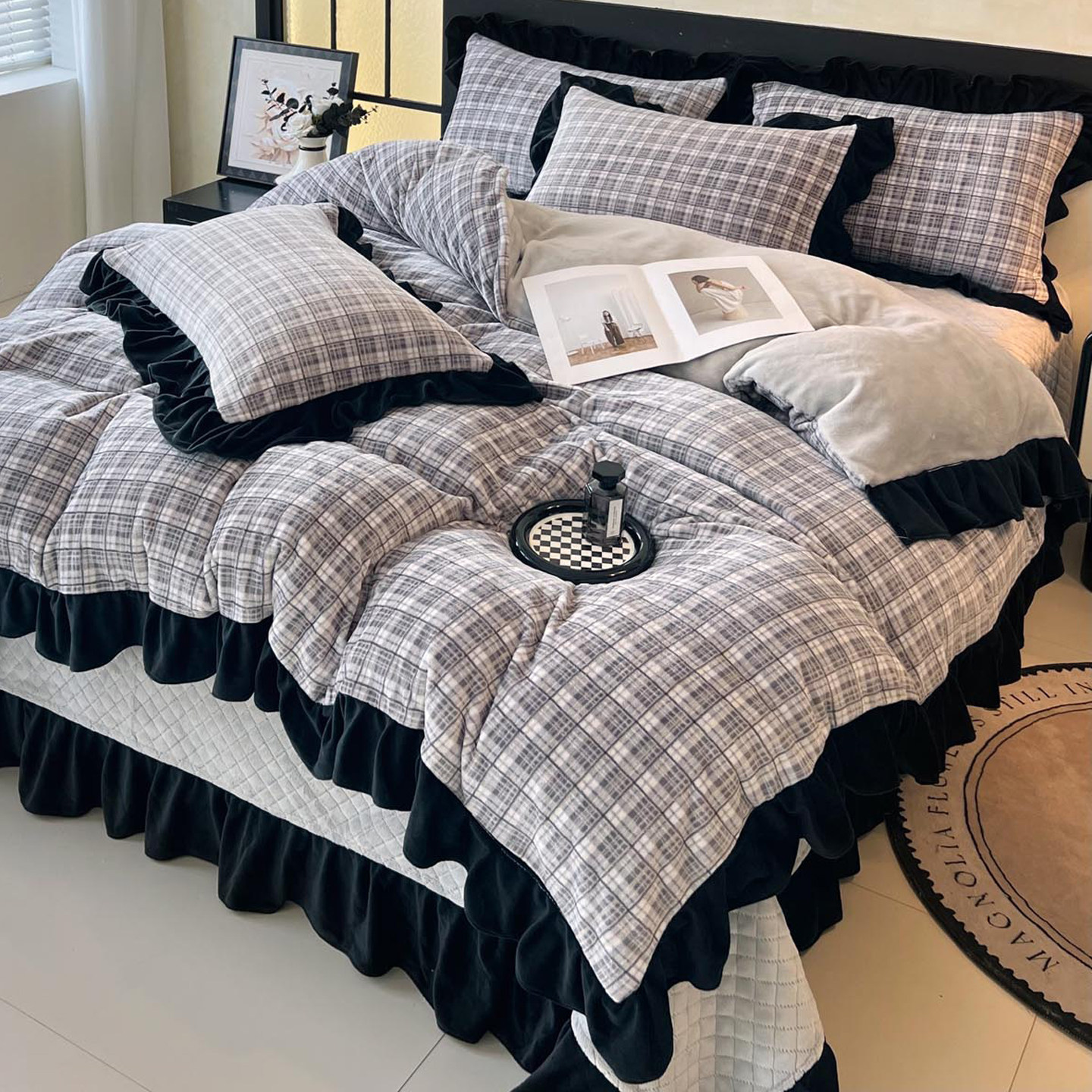 冬季加厚牛奶绒夹棉床盖款四件套双面加绒珊瑚绒荷叶花边被套保暖