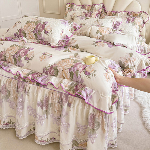 100%全棉夹棉床裙四件套