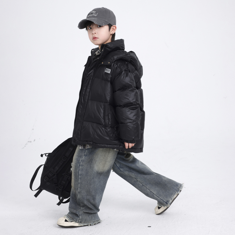 男童冬季潮牌防寒加厚免洗羽绒服
