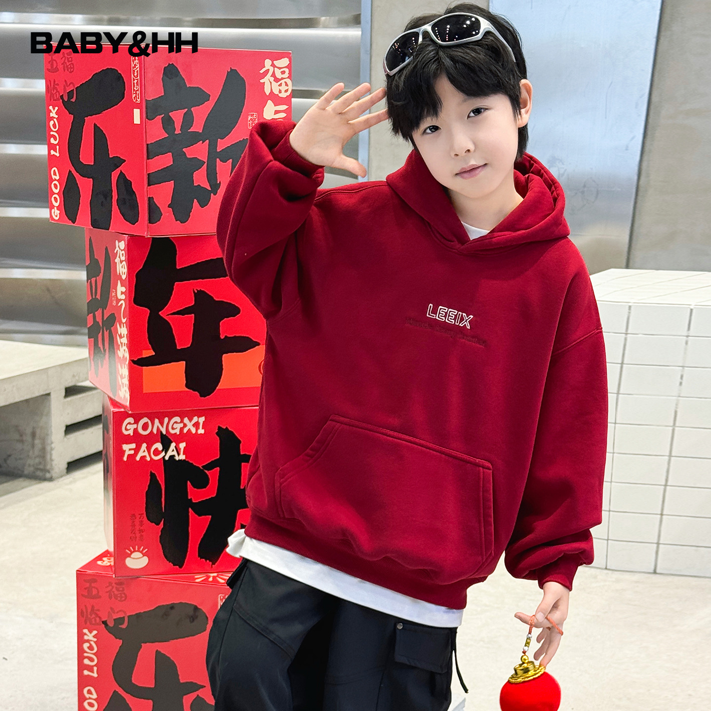 红色新年拜年一体绒保暖连帽卫衣