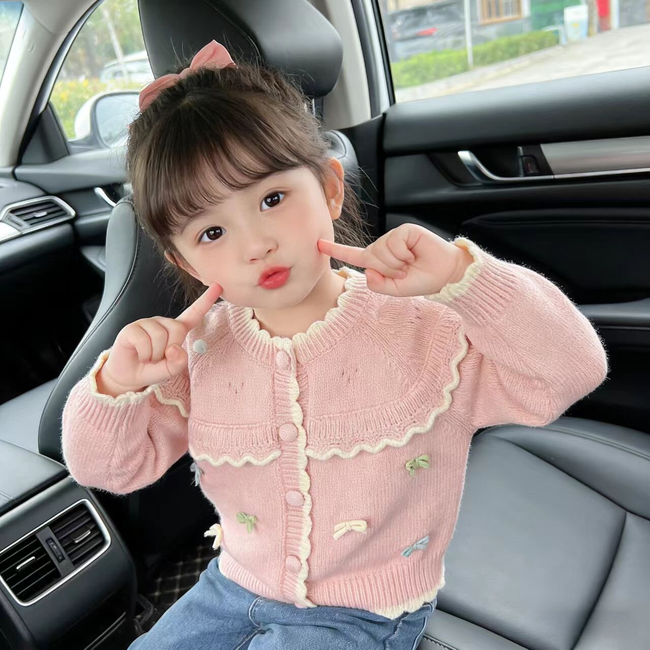 女童毛衣开衫婴儿童春秋外穿针织衫2026韩版新款女宝洋气外套上衣