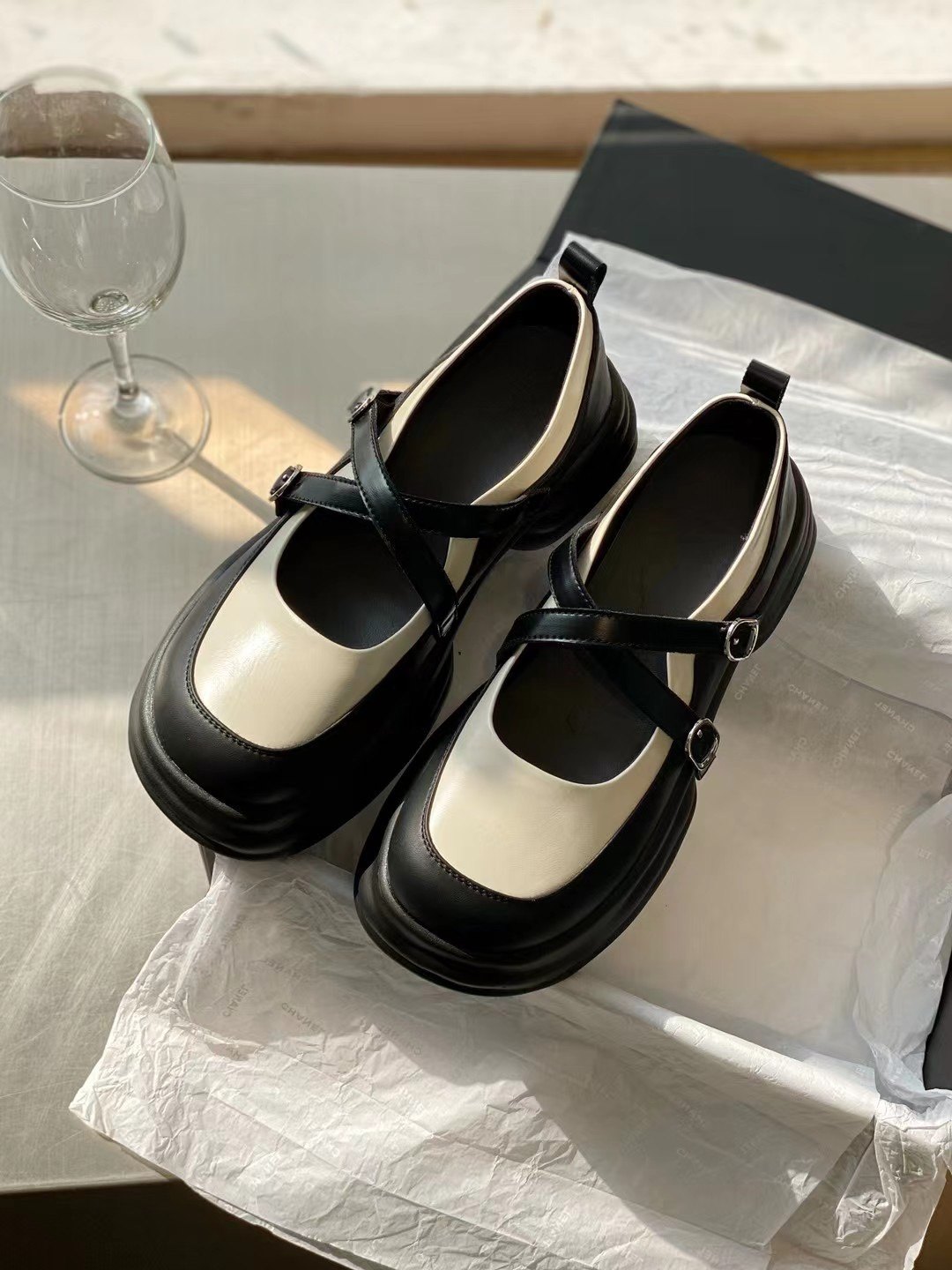 欧式乐福鞋玛丽珍2023新款粗高跟鞋子女春夏小香风厚底大头乐福鞋