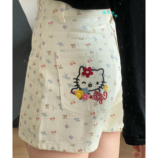 300斤胖mm大码 女装 甜美趣味kitty猫刺绣牛仔短裤 女高腰显瘦a字裤