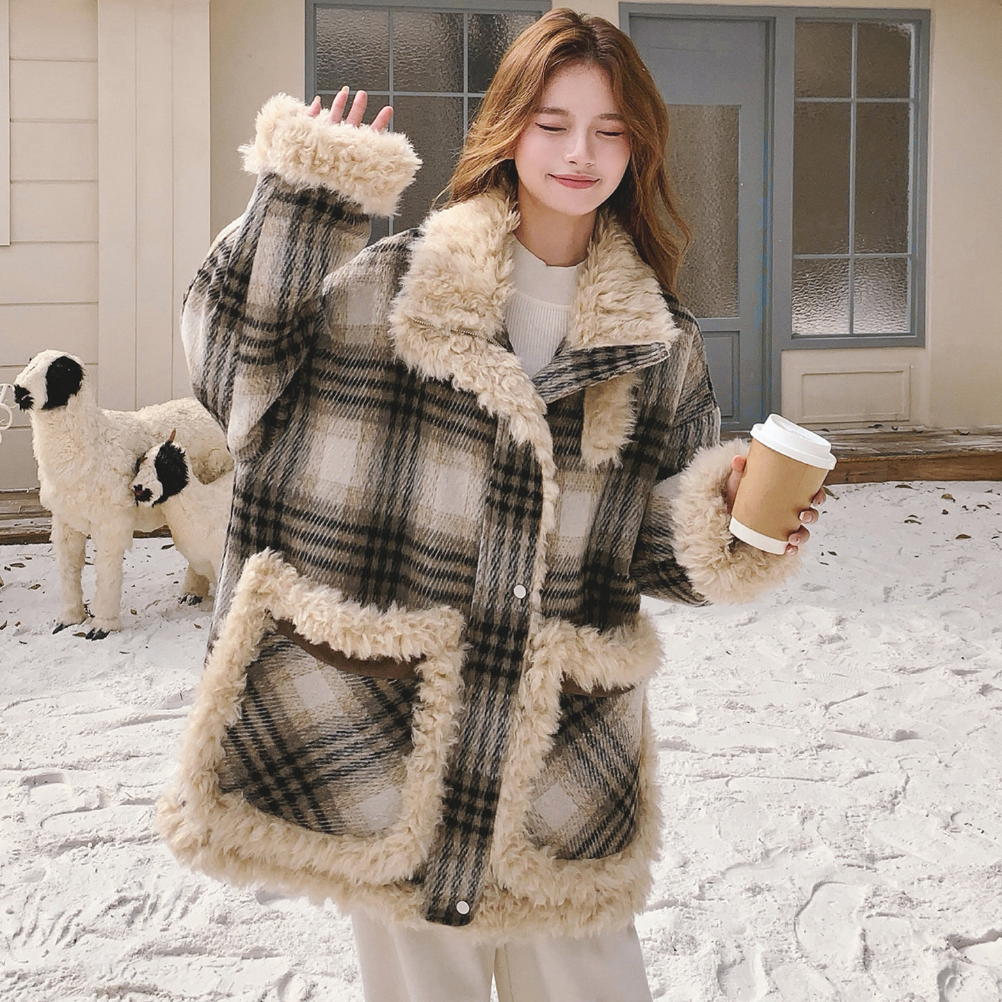 大码胖mm学院风羊羔毛格纹外套