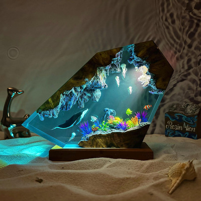 海底世界景观溶洞座头鲸鱼水母热带鱼章鱼珊瑚礁小夜灯摆件礼物
