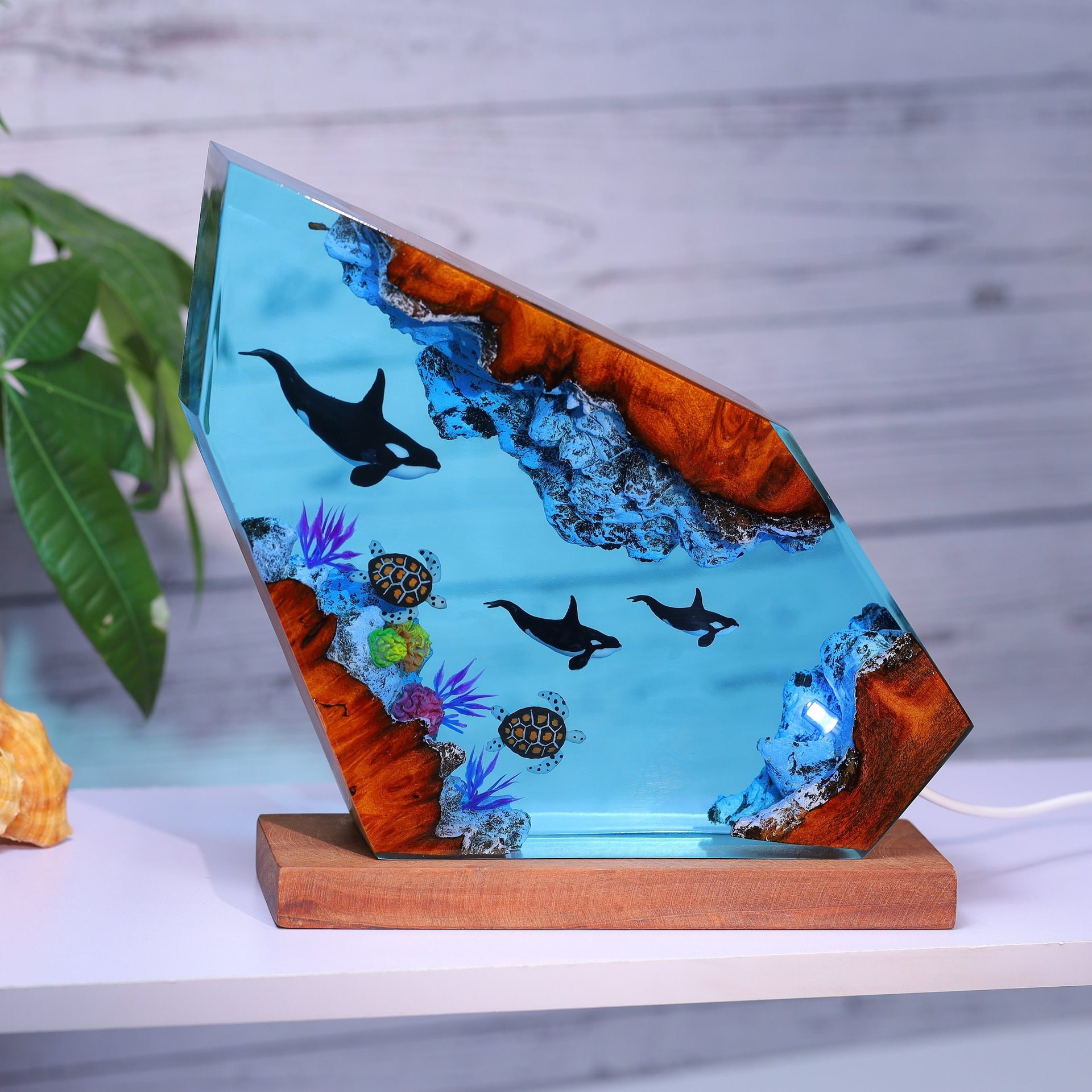 实木树脂海底世界景观虎鲸鱼海龟珊瑚礁小夜灯床头灯氛围灯摆件