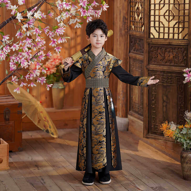 春秋男童锦衣卫汉服工厂直销古风