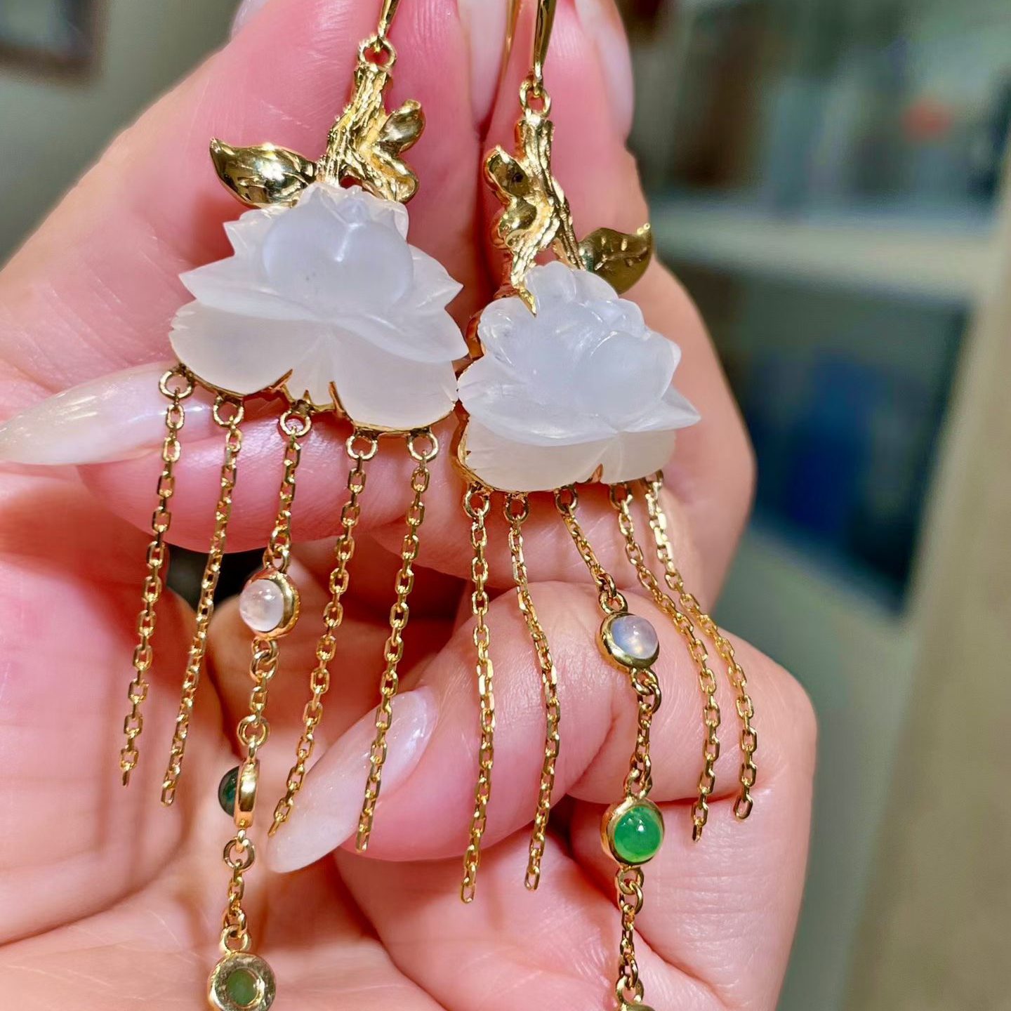 岚心珠宝18K黄金和田玉花花耳环 古典翡翠流苏女耳坠 新中式玉石