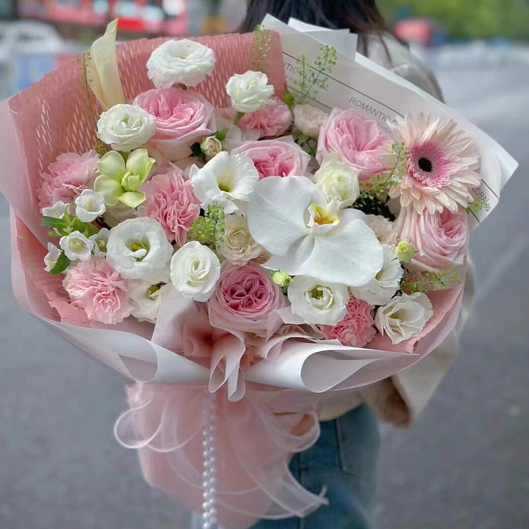 长沙花店鲜花同城速递宁乡株洲湘潭常德母亲节520生日玫瑰表白送