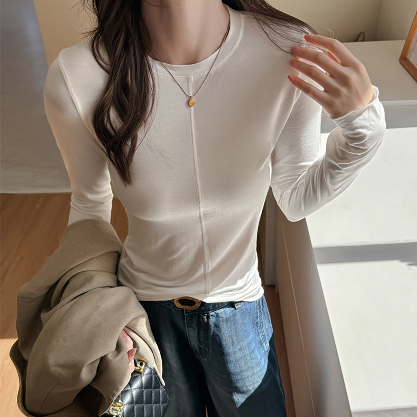 圆领长袖t恤女纯色内搭外穿上衣