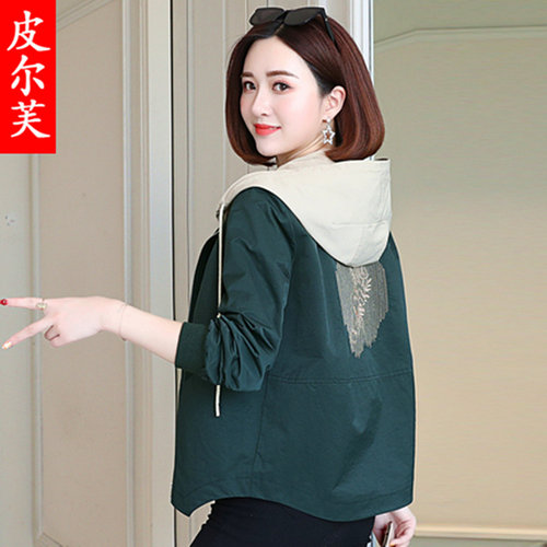 风衣新款女装宽松刺绣流行外套