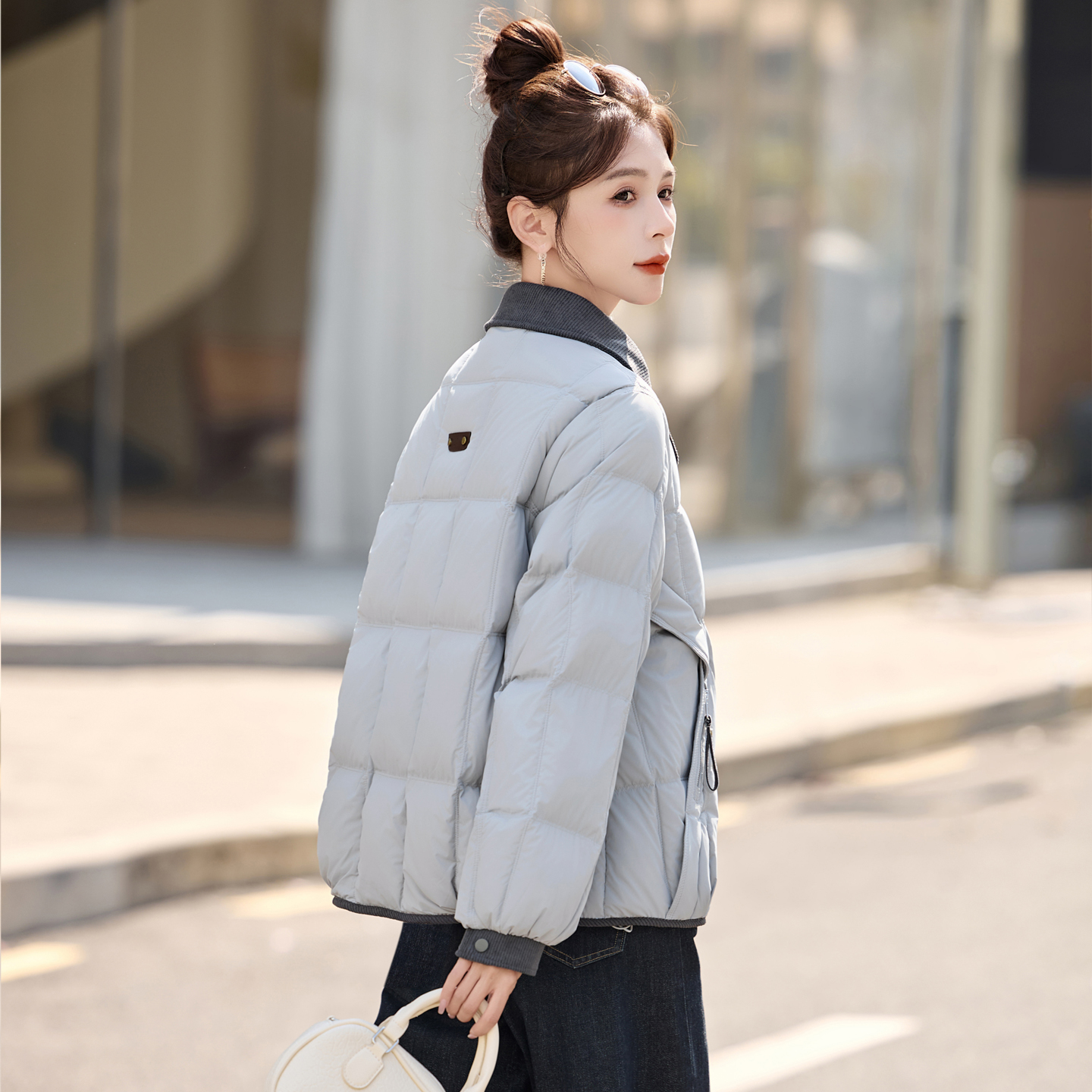 流行爆款休闲白鸭绒小个外套