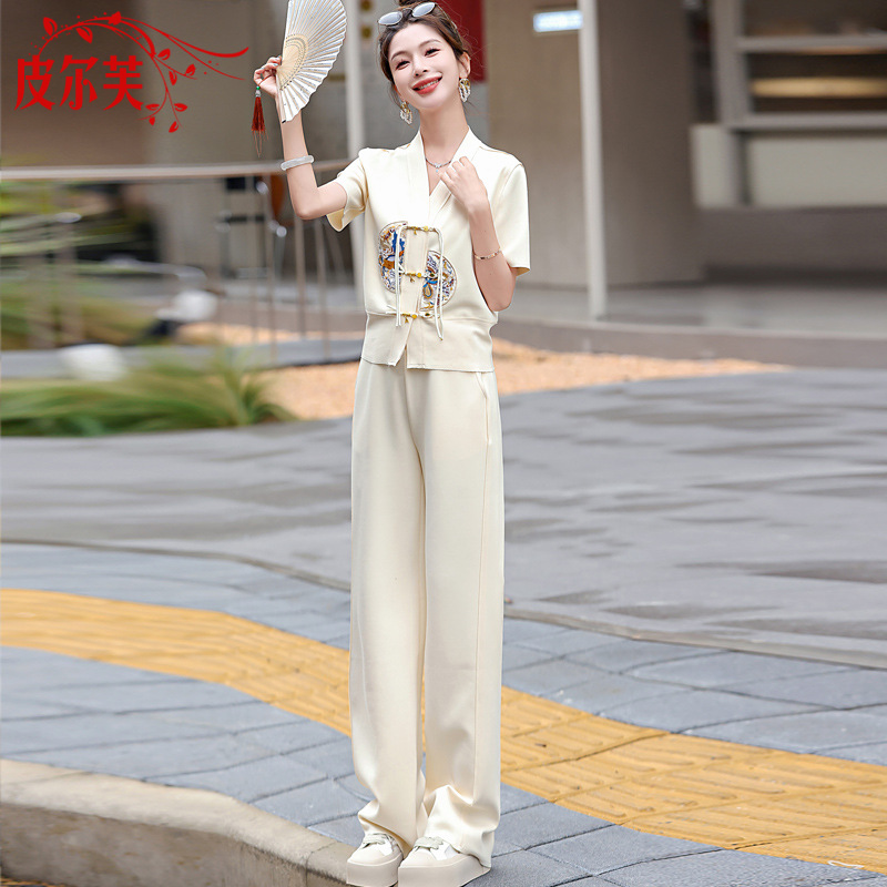 新中式国风休闲穿搭套装女夏季新款漂亮时尚刺绣卫衣阔腿裤两件套