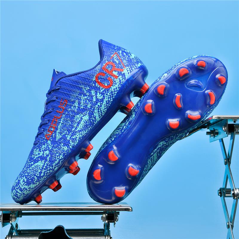 秋冬季新款低帮足球鞋男女学生青少年AG长钉初中生成人比赛训练鞋