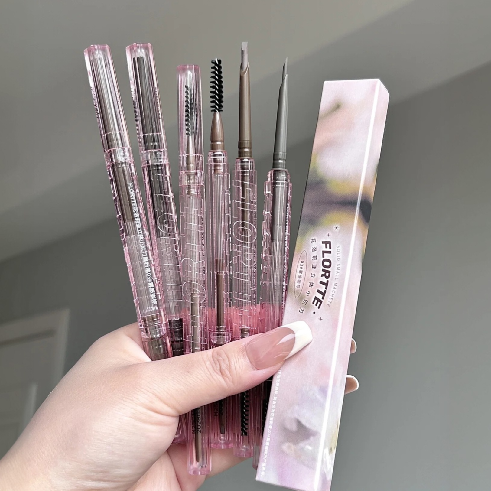 FLORTTE花洛莉亚透明小砍刀眉笔 自然防水持久野生眉自动刀锋扁头