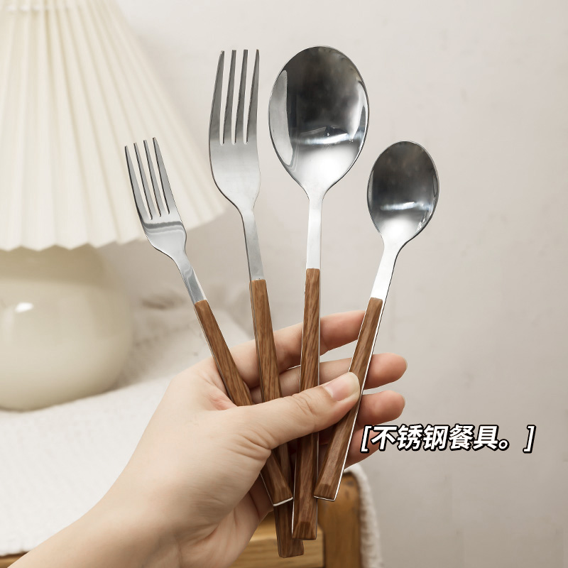 不锈钢勺子叉子长柄西餐餐具牛排刀叉勺甜品汤勺家用吃饭调羹怎么样,好用不?