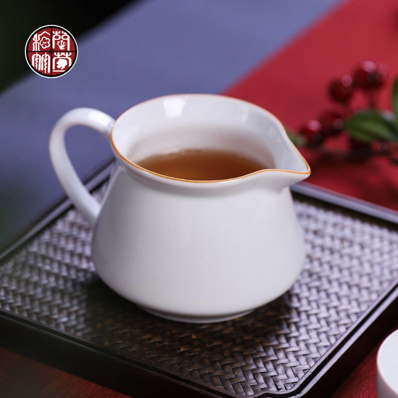 甜白瓷公道杯纯白陶瓷分茶器简约带把公平杯倒茶杯子功夫茶具配件
