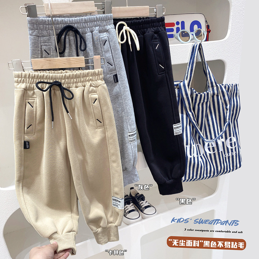 男童运动裤2026春装新款儿童纯色长裤中大童宽松男孩无尘面料裤子