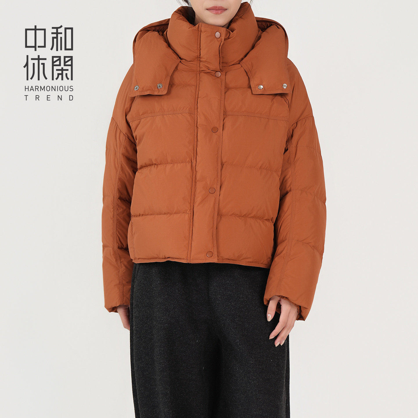 中和休闲女装短款鸭绒面包服2026冬季宽松连帽保暖外套I64276571