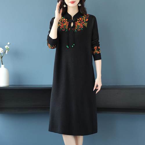 新中式大码女装针织改良旗袍裙子宽松盘扣中长款妈妈装羊绒毛衣裙