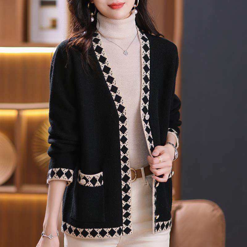 2025春秋装新款针织外套女开衫大码花边V领毛衣羊毛衫宽松妈妈装