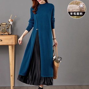 配大衣羊毛打底连衣裙女2025新款大码宽松秋冬高级针织毛衣长裙厚