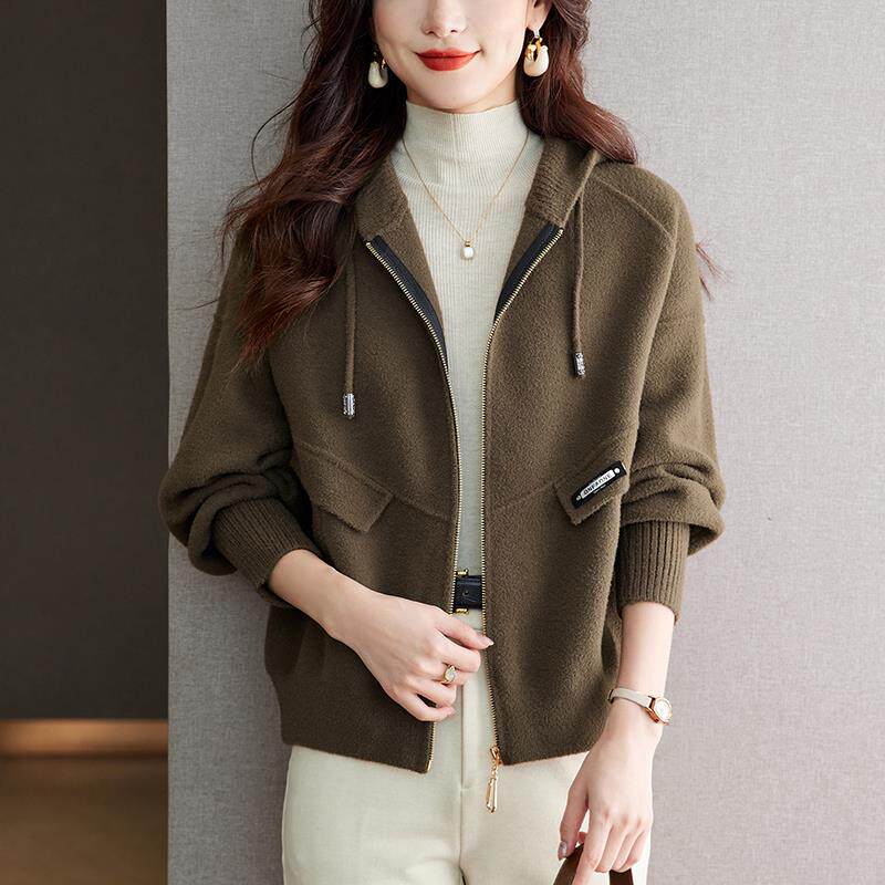 春季毛呢短外套女2025春秋新款爆款洋气大码宽松妈妈连帽羊绒大衣