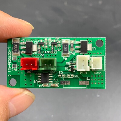 两路稳压未知用途研究价输出板