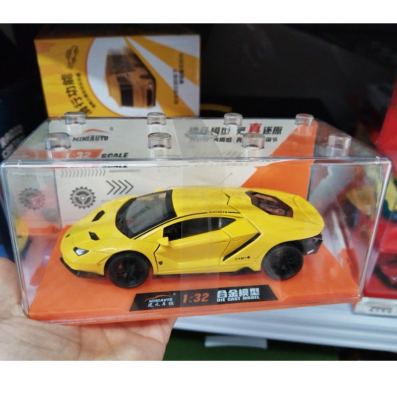 1：32亚克力盒特斯拉合金车模