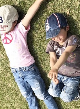 日本奢侈大牌PEACEFUL TIMES繁复印花反战短T 3色入