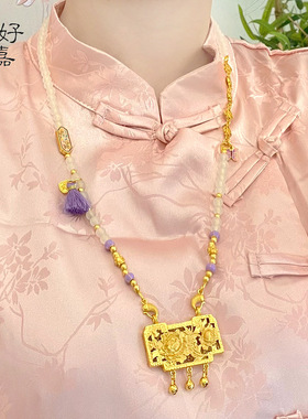 2025新中式璎珞浮雕牡丹方形锁铜镀沙金手工錾刻古风毛衣链女项链