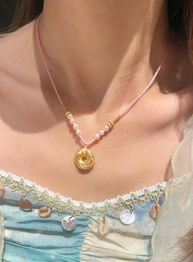 小红书同款沙金蜜粉锦鲤平安扣吊坠项链甜美系精致莲花挂坠锁骨