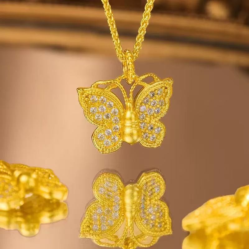 金店同款故宫玲珑花蝶项链吊坠韩铜镀沙金镶钻拉丝蝴蝶挂坠女