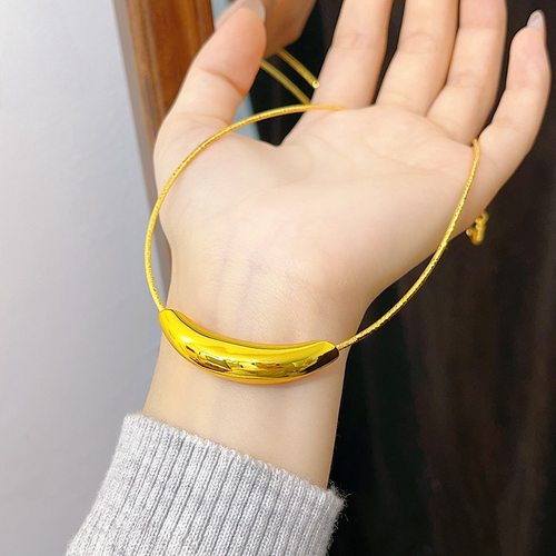 抖音爆款强保色沙金月牙吊坠弧形弯管项圈简约轻奢锁骨链diy配件