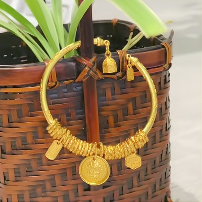 2025沙金錾刻吉言黄财神福牌平安喜乐盘缠开口手镯新女式招财手串