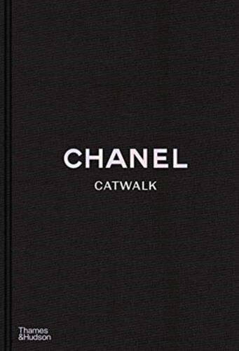 预售 英文原版 Chanel Catwalk 进口艺术 香奈儿t台秀:完整系列 卡尔拉格斐 老佛爷经典秀场作品 时尚艺术摄影