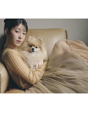 预售 日文原版  演员滨边美波日历2026.04-2027.03 浜辺美波カレンダー 2026.04-2027.03 Hamabe Minami Calendar/ KADOKAWA