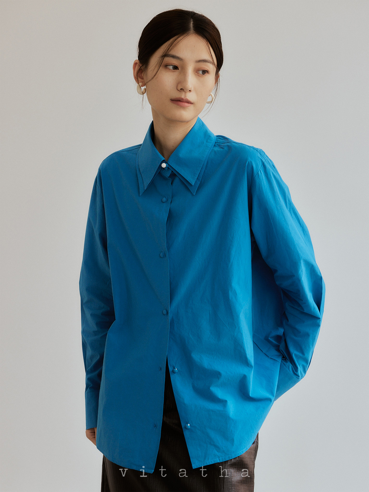 Vitatha番塔塔纯色双层领衬衫