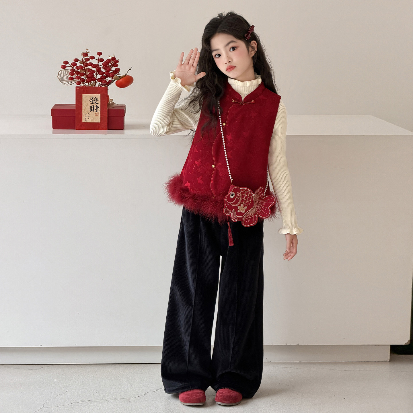 女童冬季加棉背心套装2025新款儿童新中式马甲打底衫直筒裤三件套,童装/婴儿装/亲子装,套装,淘宝优惠券,粉丝福利购,淘宝优惠卷